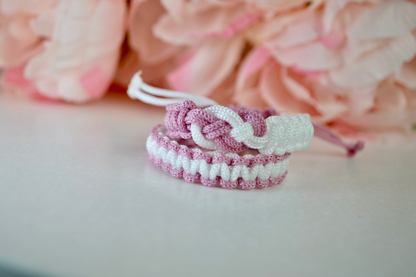 Macrame infinity sign friendship couple bracelets, adjustable