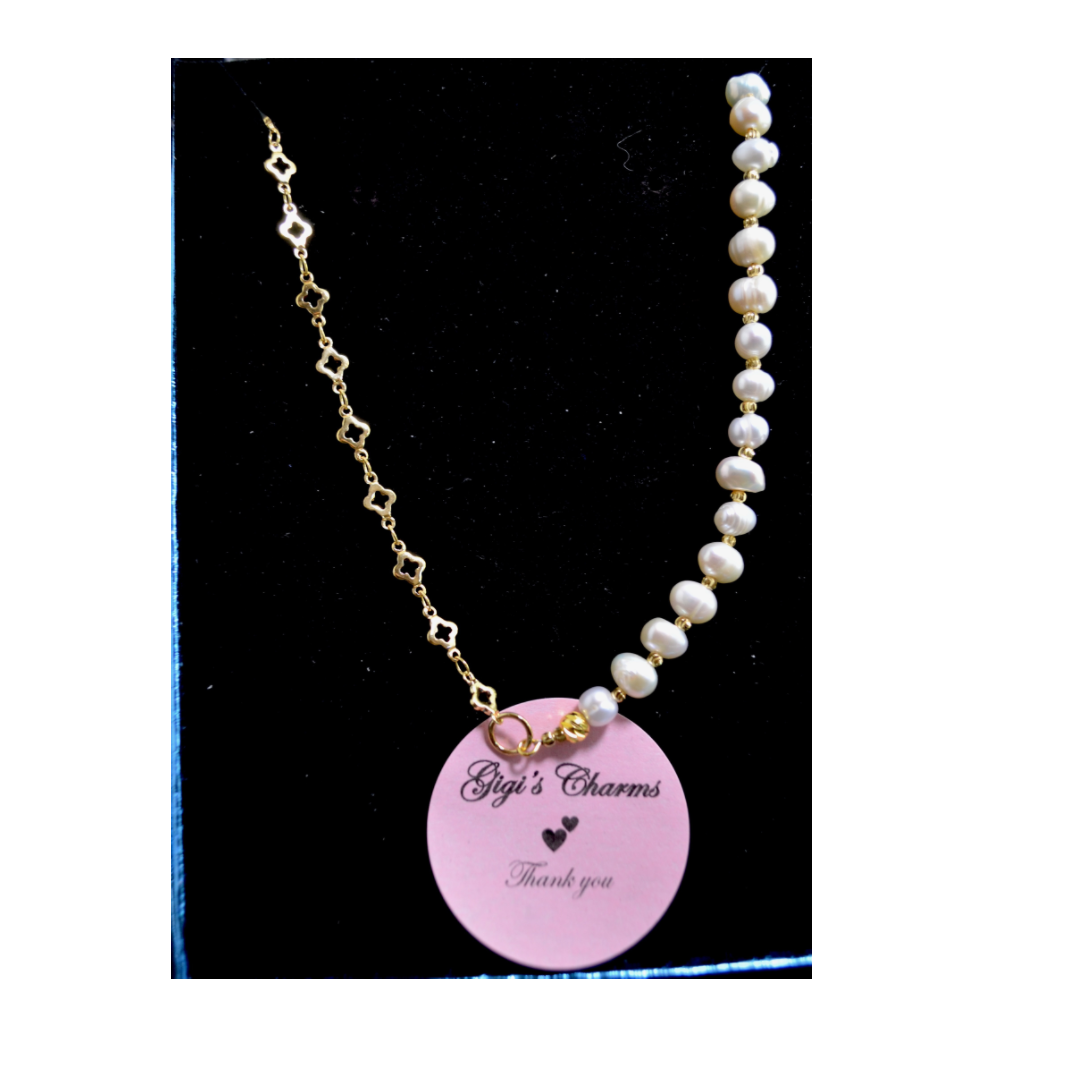 Collar de perlas naturales de agua dulce chapado en oro de 14 quilates. Mitad cadena chapada en oro y mitad perlas de agua dulce. Versátil. Unisex hecho a mano, Gigi's
