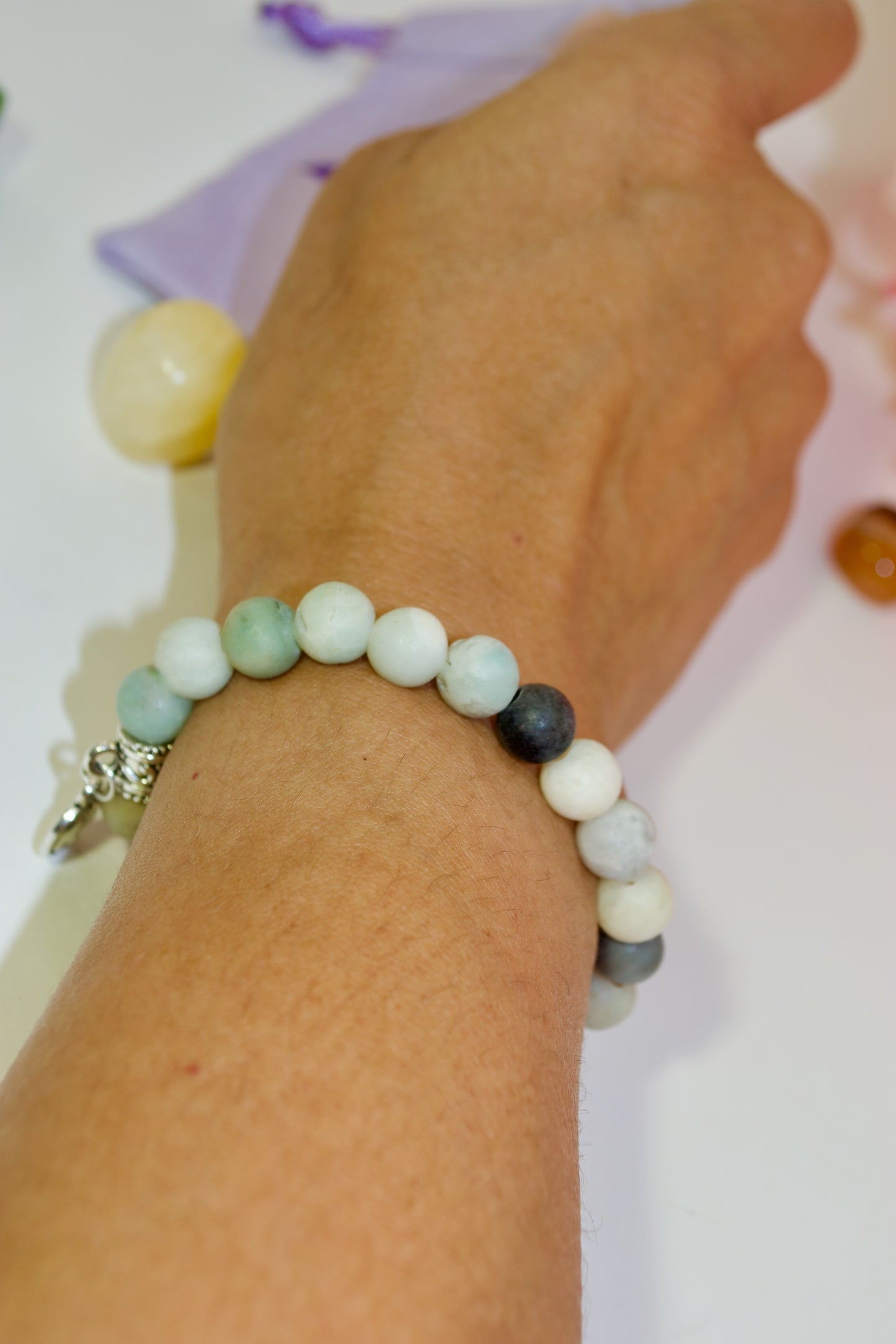 . 💚Impresionante pulsera de piedra natural de amazonita de 8 mm - Elástica y compatible con capas - Tamaños personalizados disponibles por Gigi's