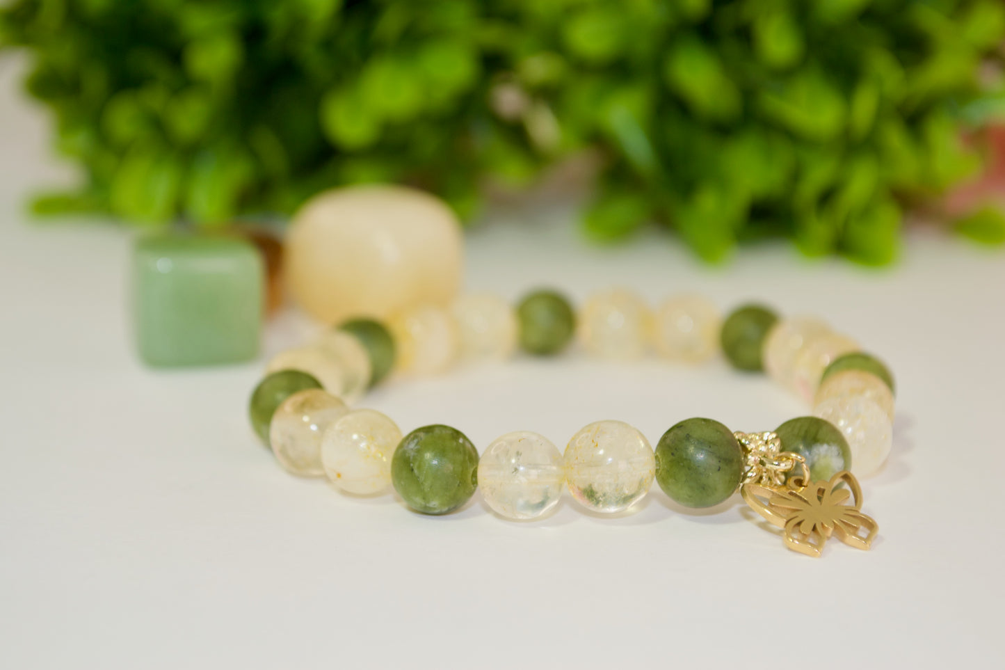 Pulsera de abundancia. Jade y Citrino. Atrae el éxito y la suerte. Energía curativa. Pulsera de jade verde y citrino que admite capas de Gigi's