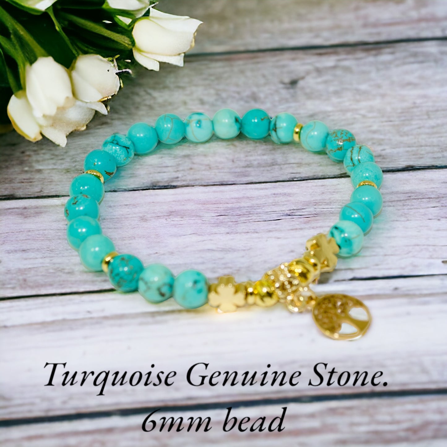 .🧚🏻 Pulsera elástica de piedras preciosas de color turquesa con detalles en oro. Gran idea de regalo para ella. Accesorios conscientes, bienestar bohemio. Gigi