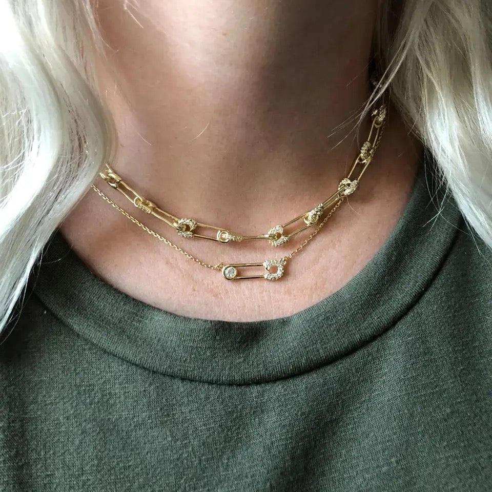 Safety Pin Gold Color with Micro Pave Zirconia, Link Chain 32+8cm, 2024 Trendy Summer Must-Have for Fashionistas.